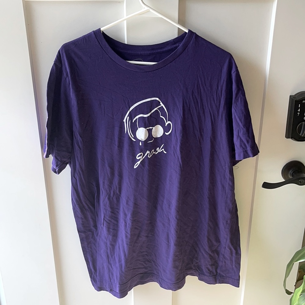 XL purple Gnash concert t-shirt